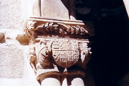 Escudo de CASTILLA LANCASTER en Santa Mara la Real de Nieva
